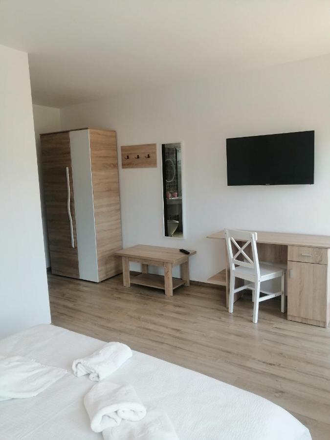 Aristocat Hotels Rasnov Екстер'єр фото