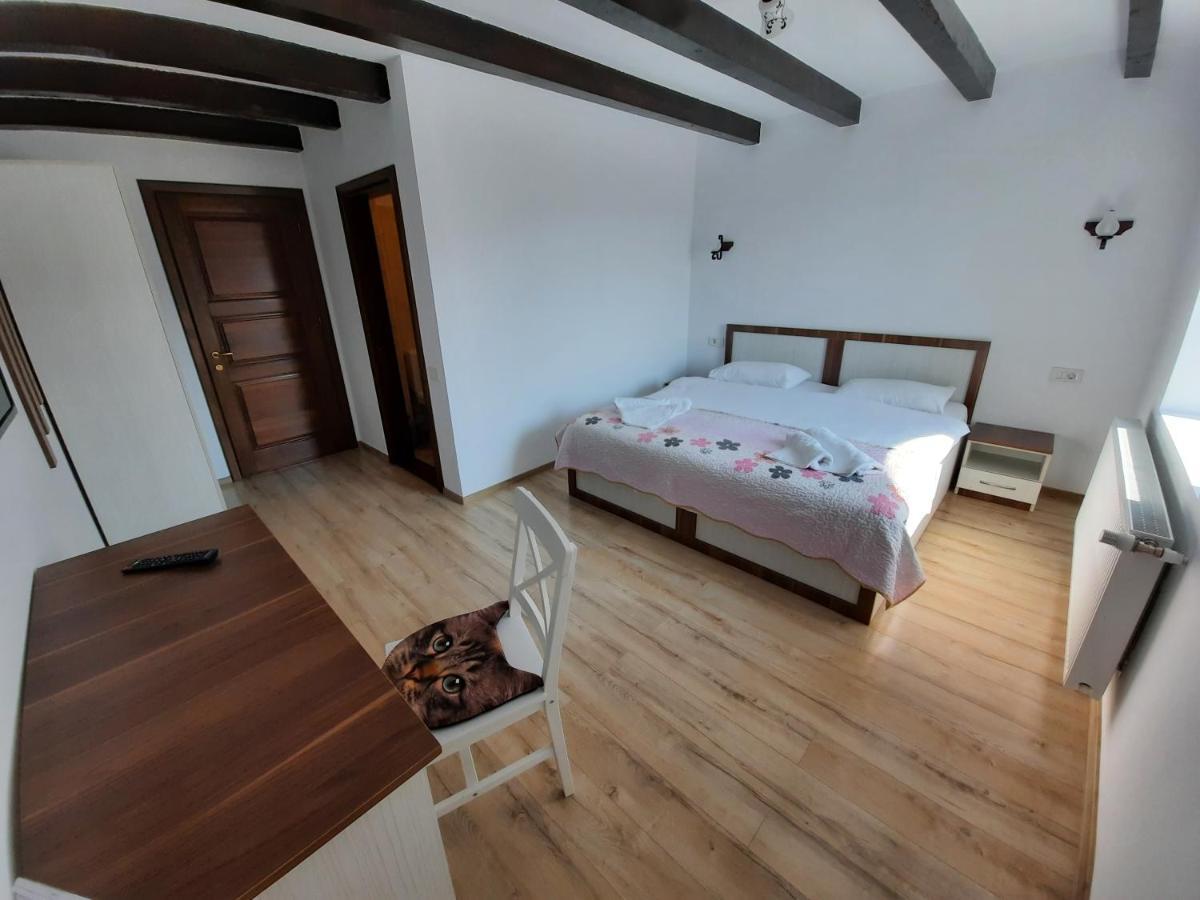 Aristocat Hotels Rasnov Номер фото