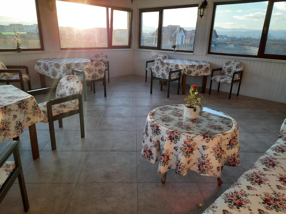 Aristocat Hotels Rasnov Екстер'єр фото
