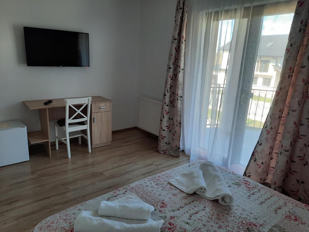Aristocat Hotels Rasnov Екстер'єр фото